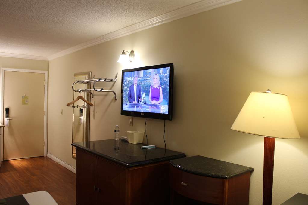 Garden Inn San Gabriel Room photo